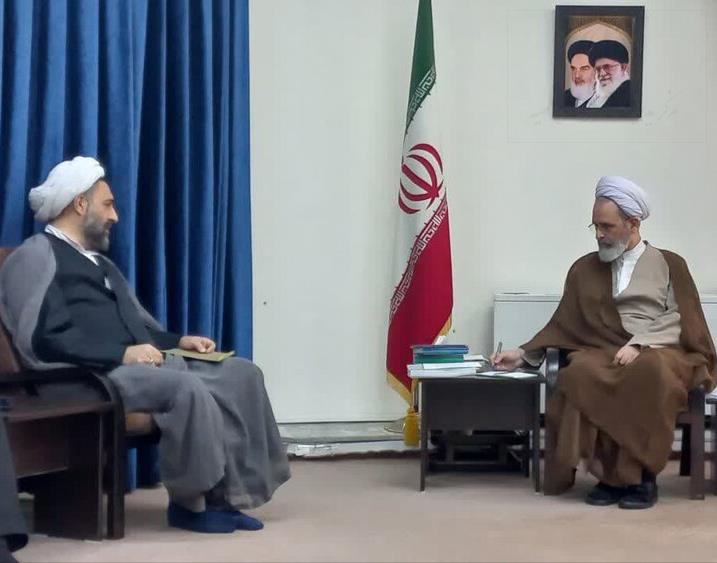 تأکید آیت‌الله اعرافی بر لزوم ورود هوش مصنوعی در فرآیند تدوین و نشر آثار مؤسسه انتشارات حوزه